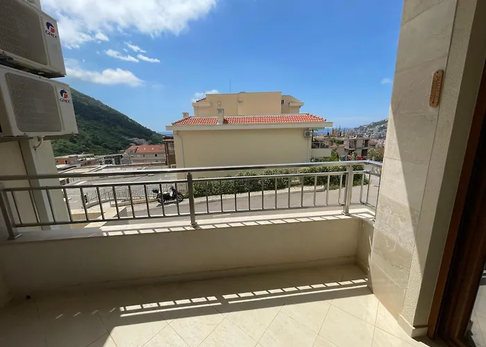 Vistamar Hotel & Apartments